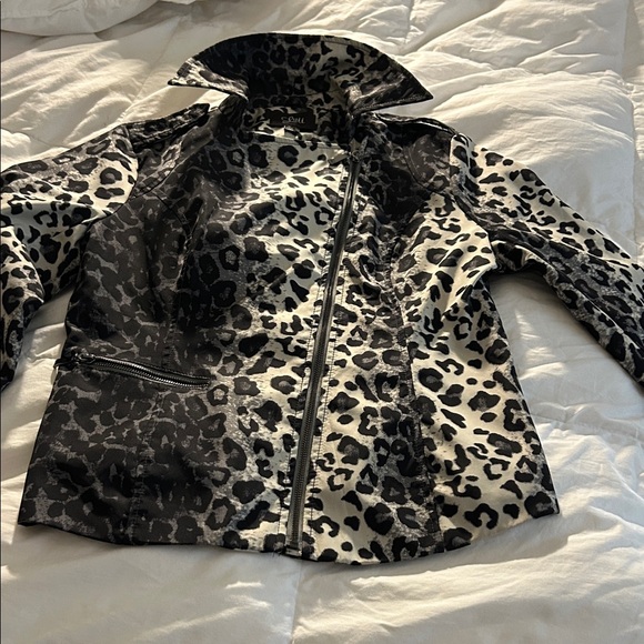 Luii leopard print jacket , size M - Picture 1 of 8